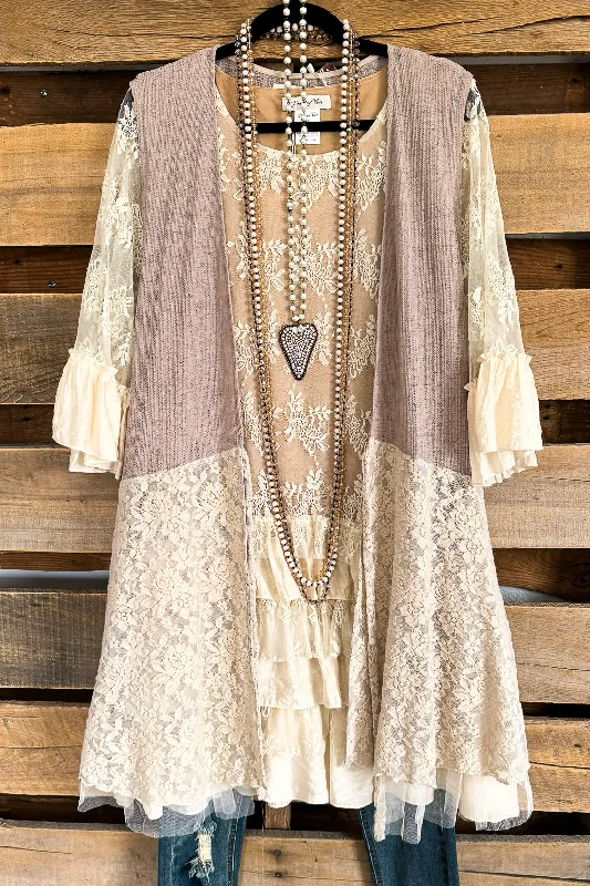 Vintage Impressions Vest - Taupe