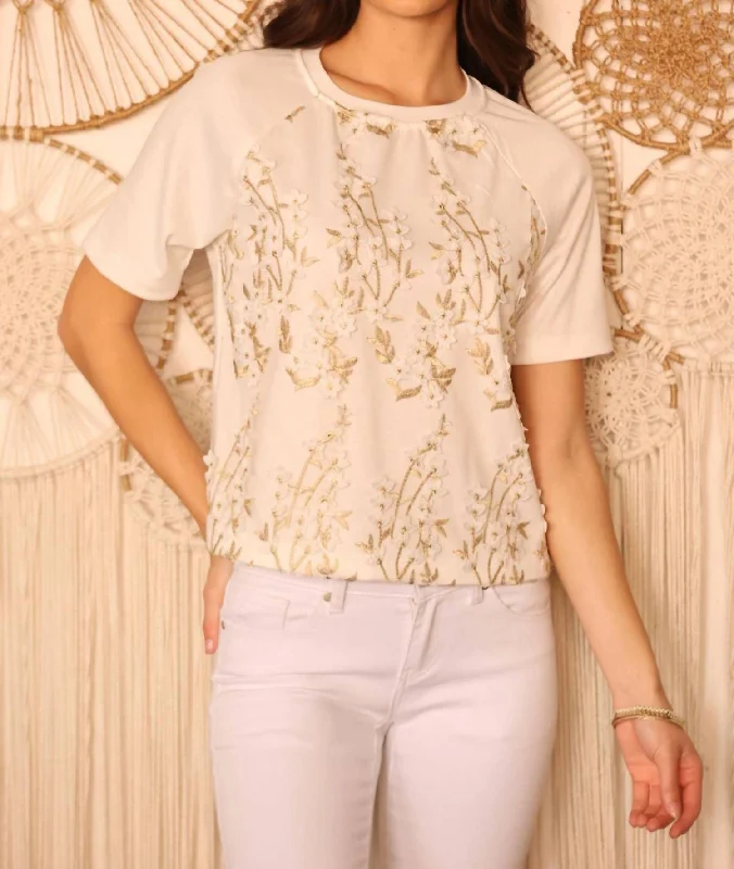 Kylee Short Sleeve Sweatshirt In White Blossom