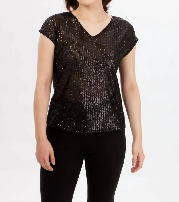 Knit Sequin Short Sleeve Top In Black