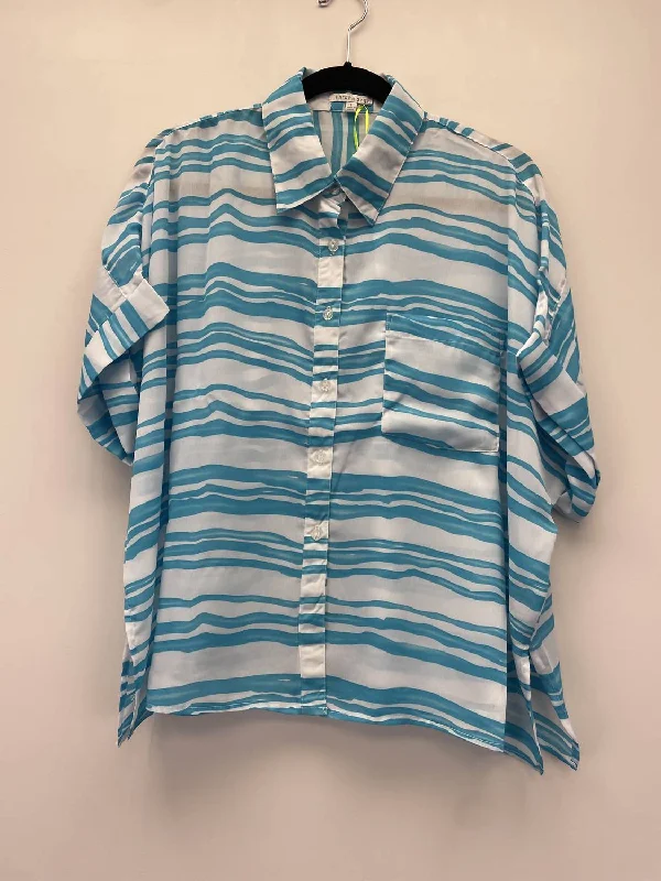 Short Sleeve Button Down In Blue Multi