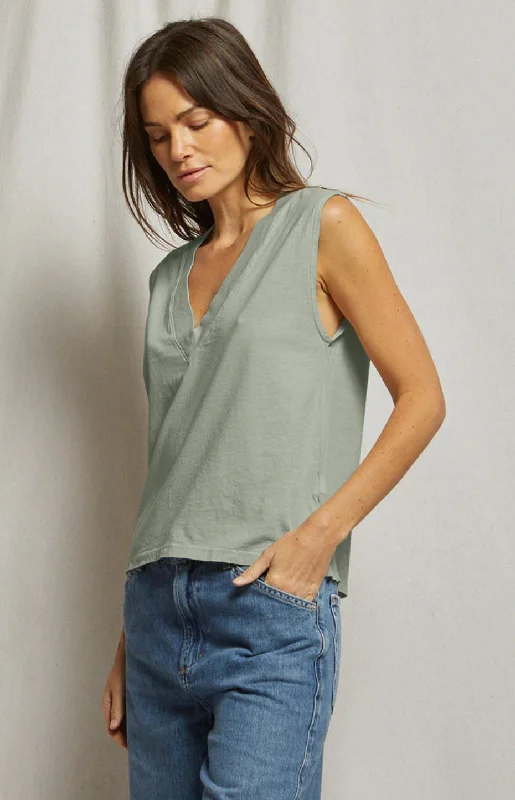 Margot V-Neck Tee-Paris Rain