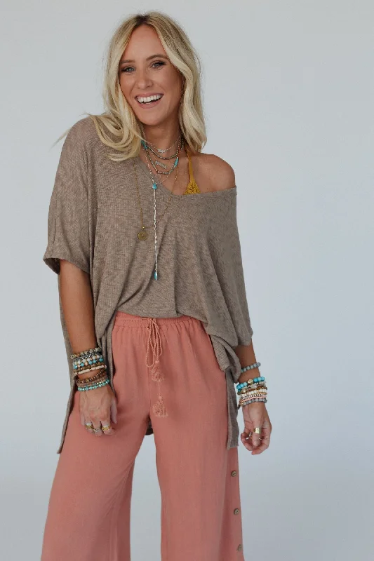 The Nest Warm Nights V Neck Top - Mocha Dark